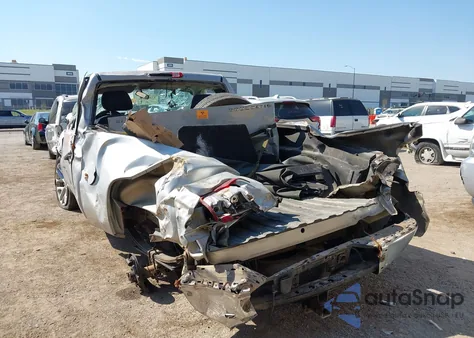 2010 Chevrolet Silverado 1500 Work Truck z USA, uszkodzony, nr VIN 1GCPCPEX6AZ250327